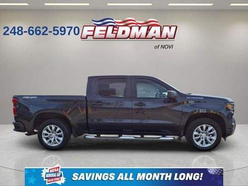 Used 2022 Chevrolet Silverado 1500 Custom AWD/4WD image 7
