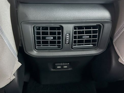 Used 2025 Toyota RAV4 XLE w/ Convenience Package FWD image 28