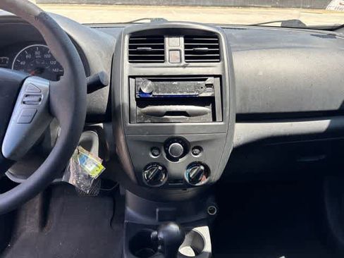 Used 2017 Nissan Versa S Plus FWD image 18