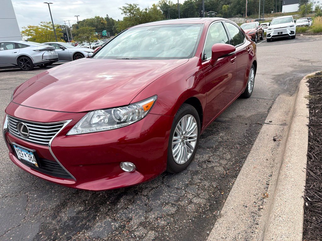 Used 2013 Lexus ES 350 w/ Luxury Pkg FWD image 21