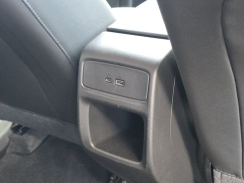 Used 2024 Chevrolet Trax LT FWD image 26