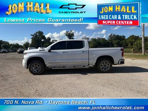 Used 2023 Chevrolet Silverado 1500 High Country w/ Technology Package AWD/4WD image 6