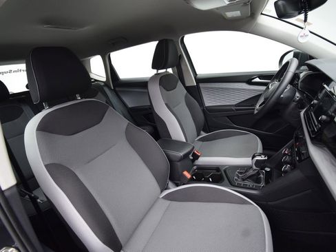 Used 2023 Volkswagen Taos S image 16