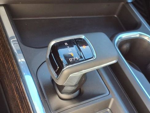 New 2026 GMC Sierra 1500 Elevation w/ Preferred Package image 15