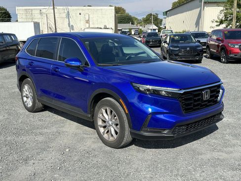 Used 2024 Honda CR-V EX-L image 2