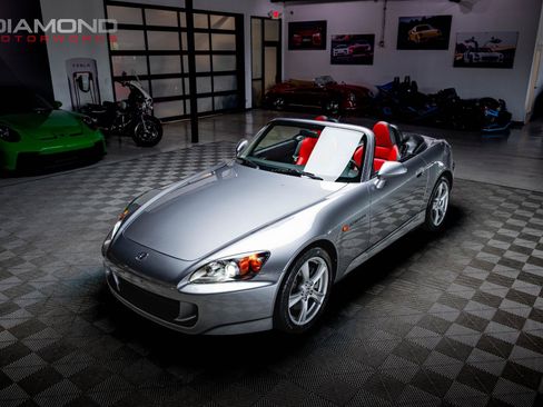 Used 2008 Honda S2000 image 3