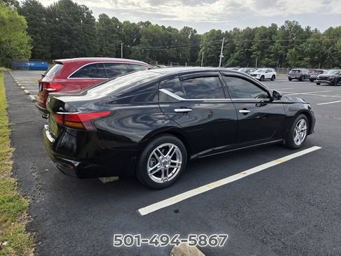 Used 2019 Nissan Altima 2.5 SL FWD image 5