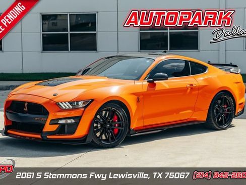Used 2020 Ford Mustang Shelby GT500 w/ Technology Package RWD image 1