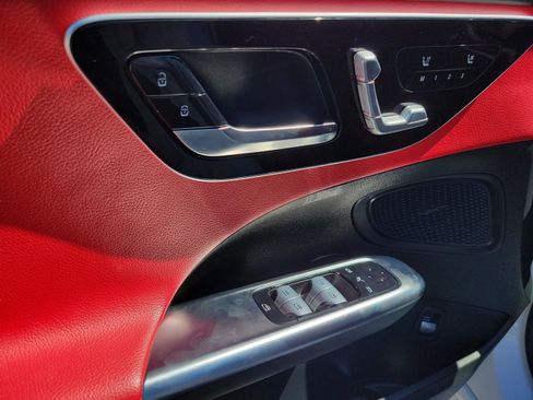 Used 2023 Mercedes-Benz C 43 AMG 4MATIC Sedan image 22