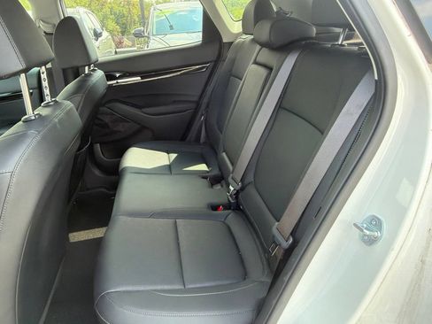 Certified 2024 Kia Seltos SX AWD/4WD image 12