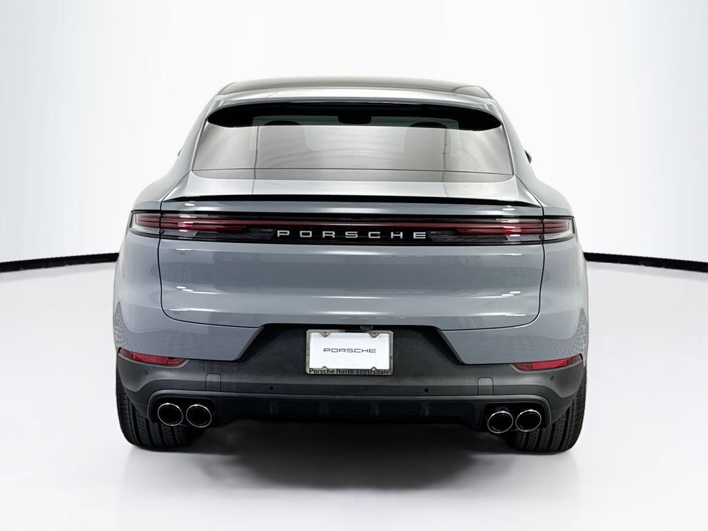 Used 2026 Porsche Cayenne Coupe AWD/4WD image 6