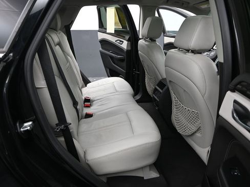 Used 2016 Cadillac SRX Performance w/ Driver Awareness Package image 15