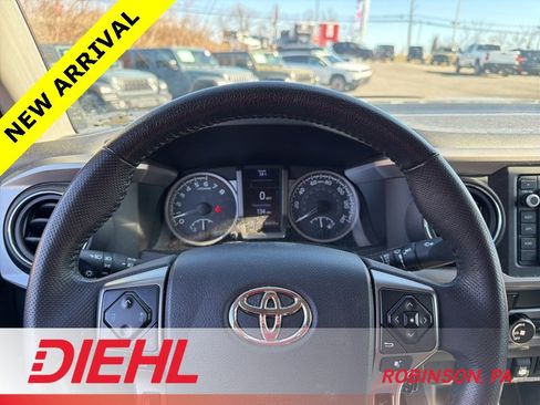 Used 2019 Toyota Tacoma SR5 image 10