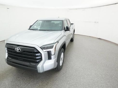New 2026 Toyota Tundra SR5 AWD/4WD image 3