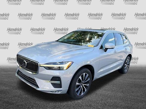 Used 2023 Volvo XC60 B5 Plus w/ Protection Package Premier AWD/4WD image 6