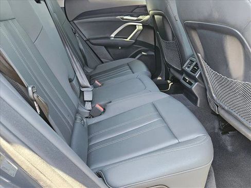 Used 2025 Audi Q5 Premium w/ Convenience Package AWD/4WD image 19