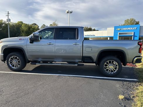 New 2026 Chevrolet Silverado 3500 LTZ w/ LTZ Plus Package image 2