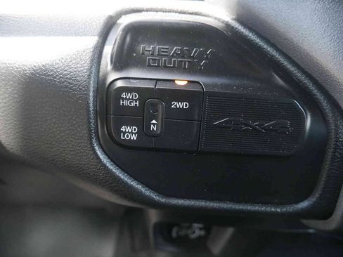 Used 2021 RAM 2500 Big Horn AWD/4WD image 32
