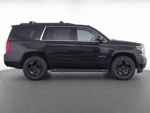 Used 2017 Chevrolet Tahoe LT w/ Z71 Midnight Edition AWD/4WD image 8