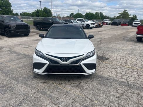 Used 2021 Toyota Camry XSE FWD image 2