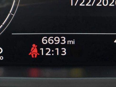 Used 2024 Audi Q8 e-tron Premium image 26