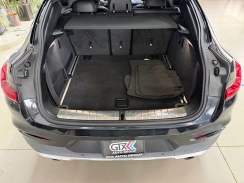 Used 2019 BMW X4 xDrive30i w/ Executive Package AWD/4WD image 9