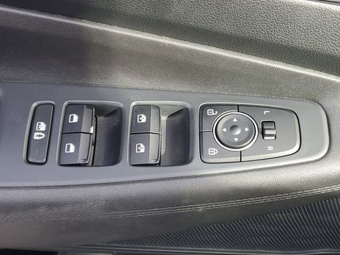 Used 2022 Hyundai Santa Fe XRT image 19