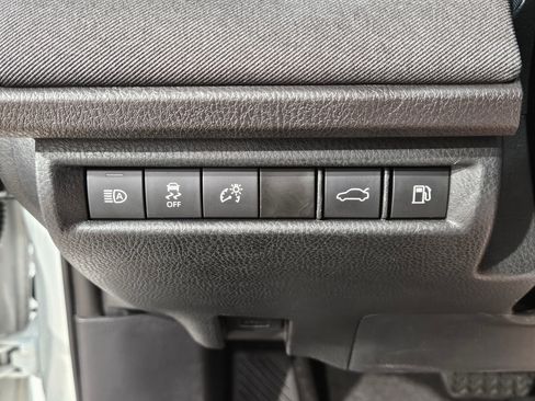 Certified 2025 Toyota Camry LE FWD image 25