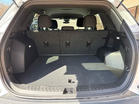 Used 2026 Chevrolet Equinox LT image 21