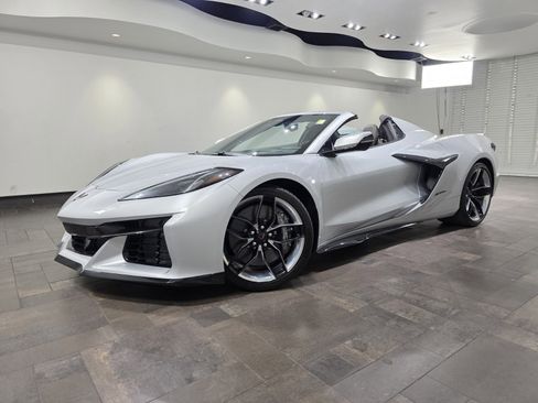 Used 2026 Chevrolet Corvette Z06 w/ Battery Protection Package image 1