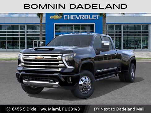 New 2026 Chevrolet Silverado 3500 High Country w/ High Country Premium Package AWD/4WD image 7
