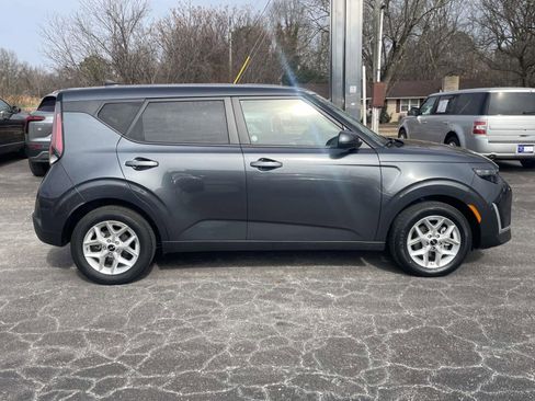Used 2024 Kia Soul LX w/ Option Group 015 image 2