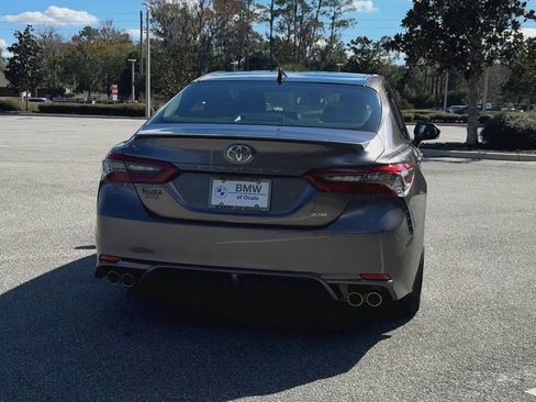 Used 2022 Toyota Camry XSE image 7