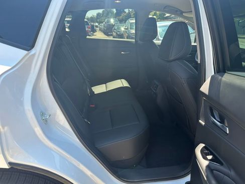 New 2025 Nissan Murano SV image 26