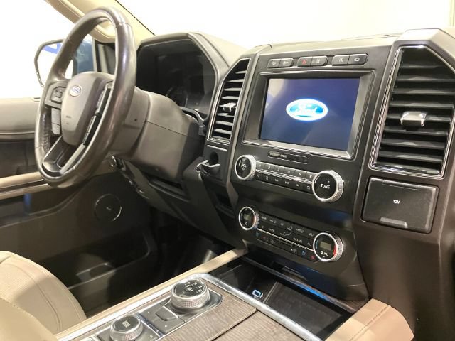 Used 2019 Ford Expedition Max Limited w/ Equipment Group 302A AWD/4WD image 27