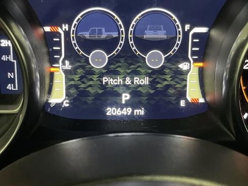 Used 2022 Jeep Gladiator Overland image 6