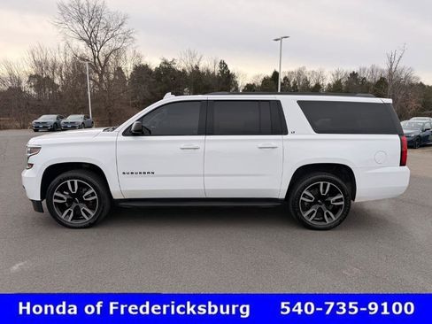 Used 2018 Chevrolet Suburban LT w/ Luxury Package image 3