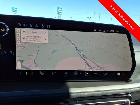 New 2026 Chevrolet Traverse LT w/ Sun and Wheel Package image 19