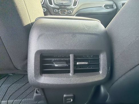 Certified 2022 Chevrolet Equinox LT FWD image 20