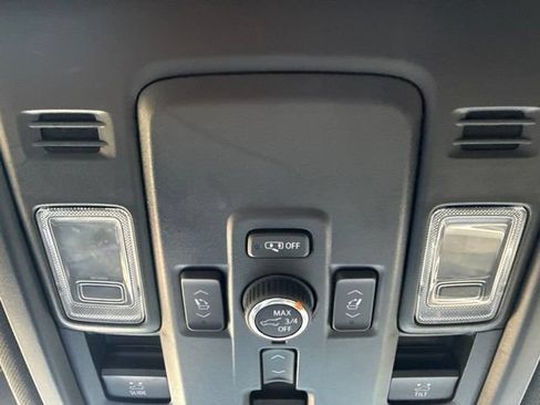 Used 2025 Chevrolet Tahoe Premier w/ Sun And Tow Package AWD/4WD image 33