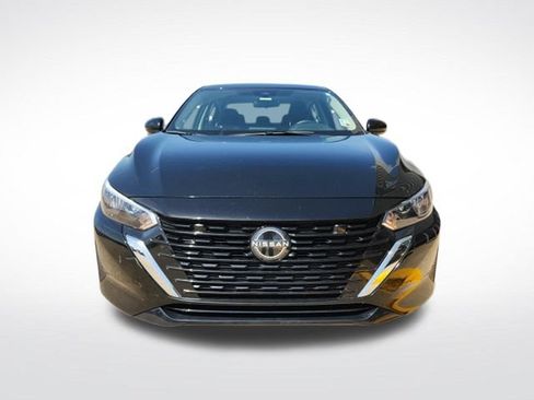 Used 2024 Nissan Sentra S FWD image 2