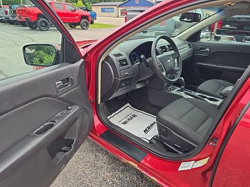 Used 2011 Ford Fusion SE w/ 202A Rapid Spec Order Code FWD image 18