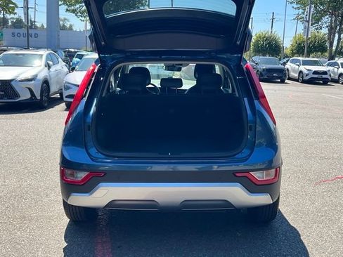 Certified 2023 Kia Niro EX w/ EX Cold Weather Package FWD image 10