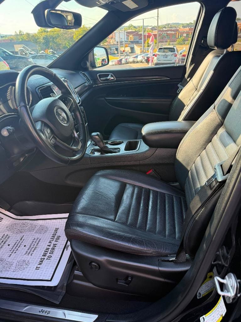 Used 2019 Jeep Grand Cherokee Limited X RWD image 13