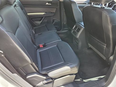 Used 2021 Volkswagen Atlas SE AWD/4WD image 15
