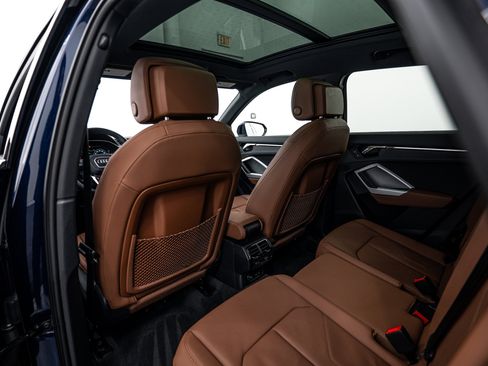 Certified 2022 Audi Q3 2.0T Premium w/ Convenience Package image 15