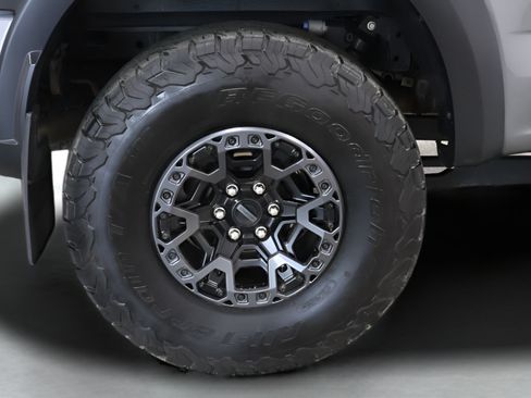Used 2024 Ford F150 Raptor w/ Equipment Group 803A Raptor R AWD/4WD image 36