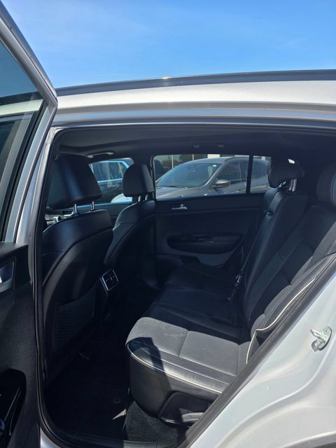 Used 2020 Kia Sportage SX AWD/4WD image 13