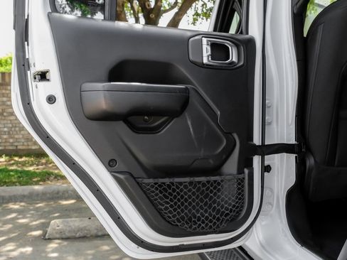 Used 2021 Jeep Wrangler Unlimited Sport AWD/4WD image 57