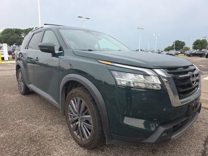 Used 2022 Nissan Pathfinder SL w/ SL Premium Package